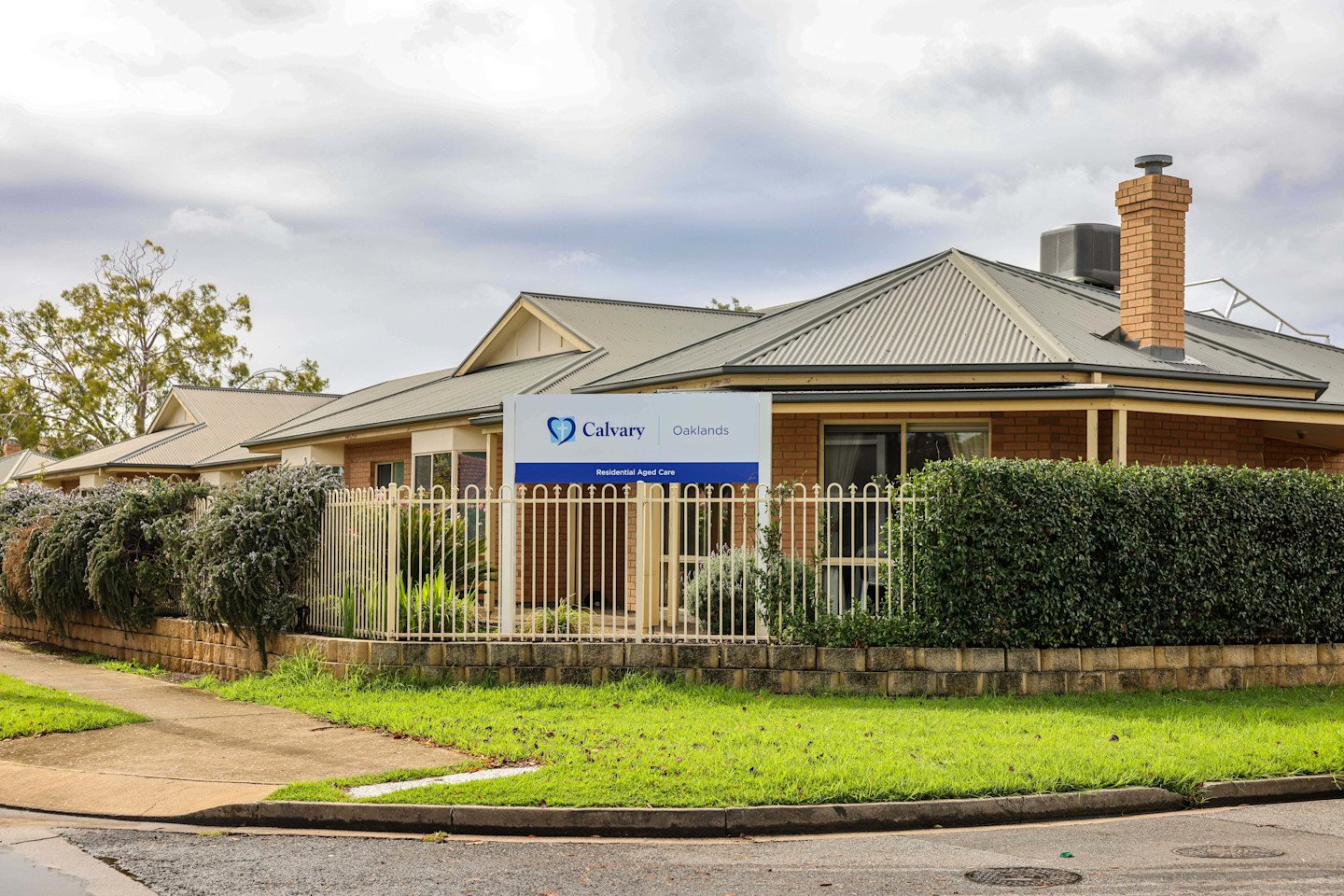 Calvary Oaklands