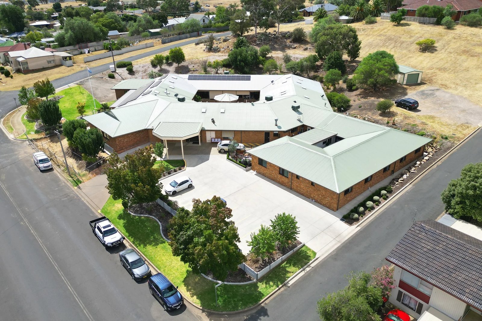 Cooinda Court Hostel