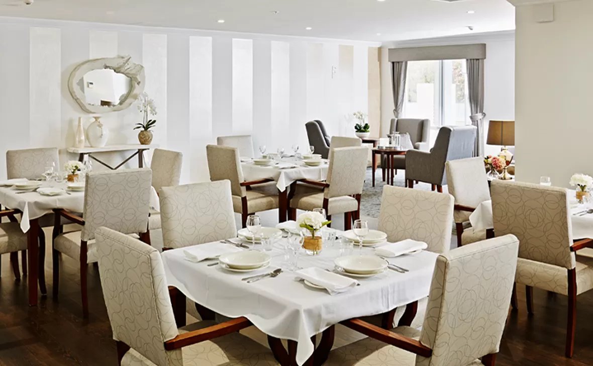 Oakleigh Manor Care Community