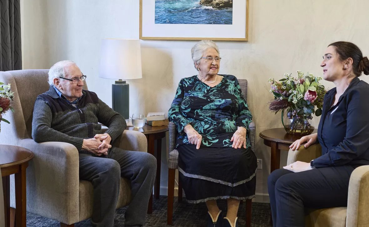 Oakleigh Manor Care Community