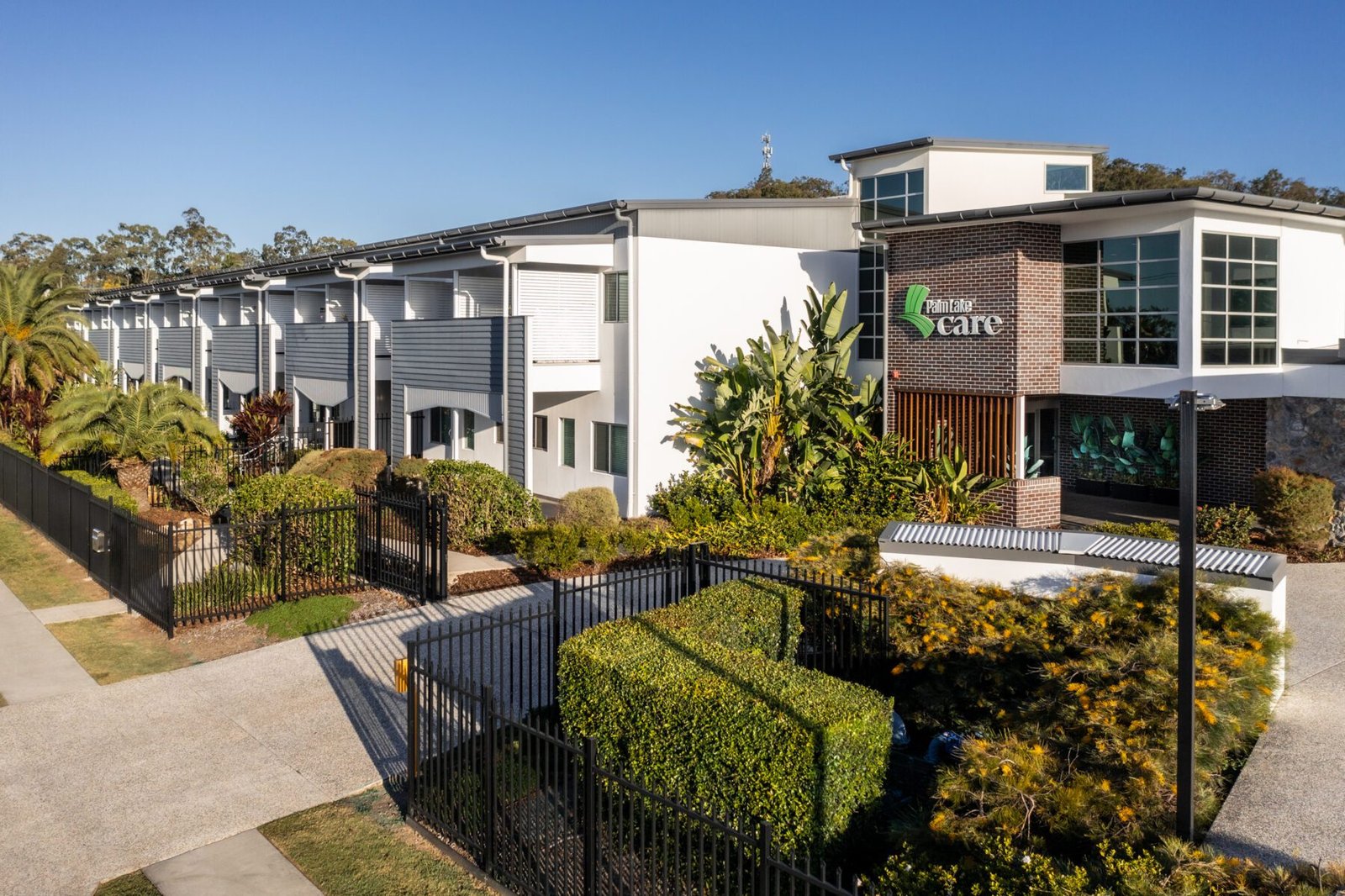 Palm Lake Care Mt Warren Park