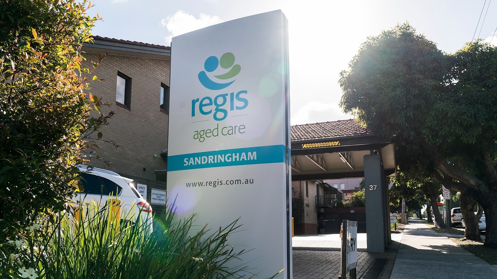Regis Sandringham