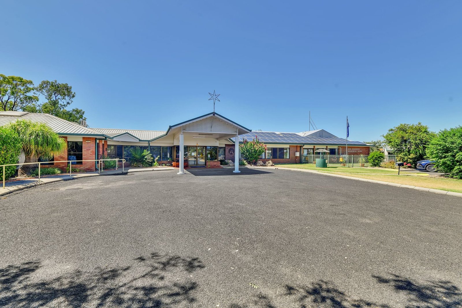 Southern Cross Care Miles - Carinya