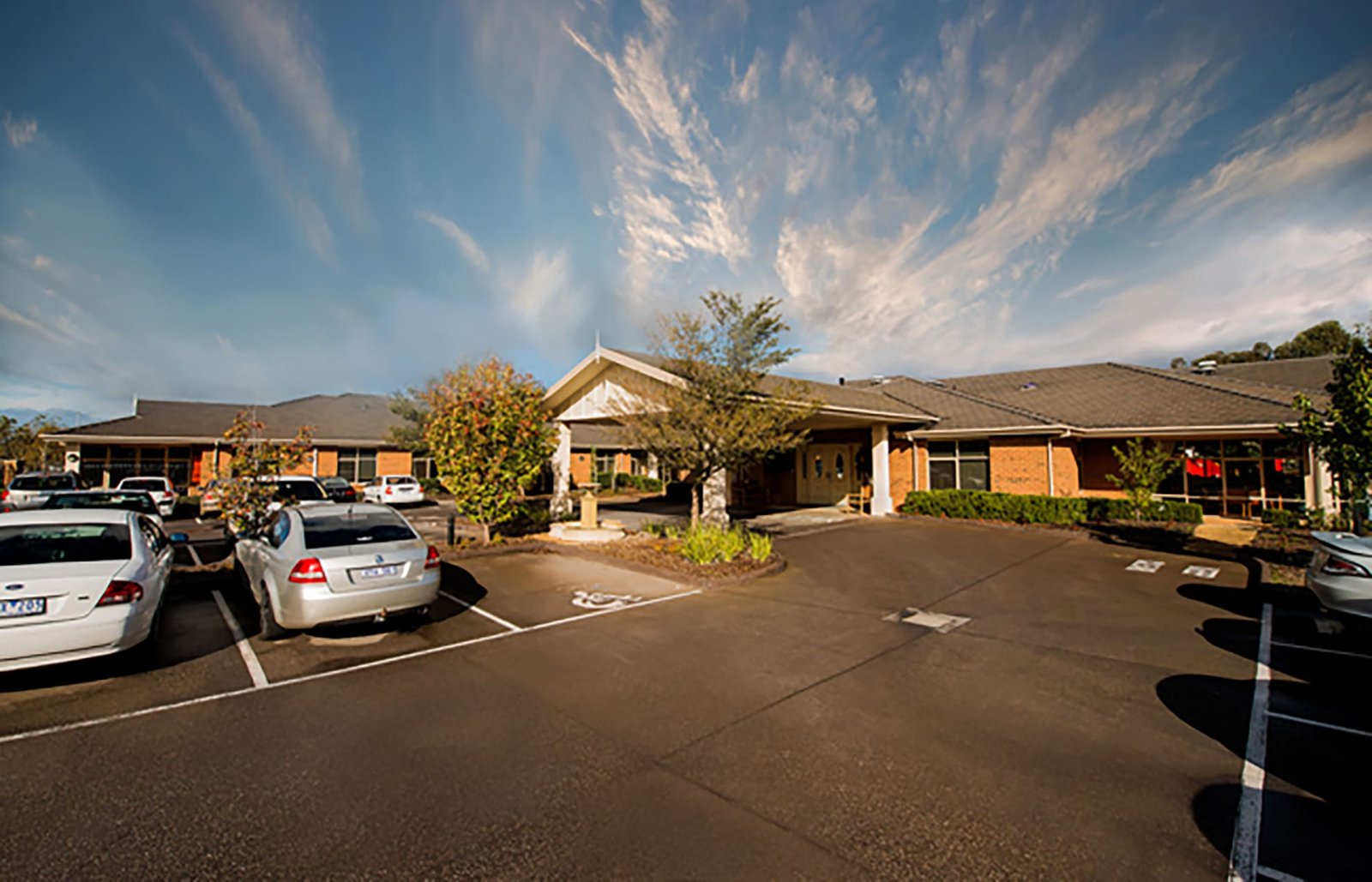 Uniting AgeWell Manor Lakes