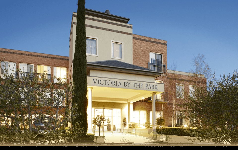Victoria by the Park