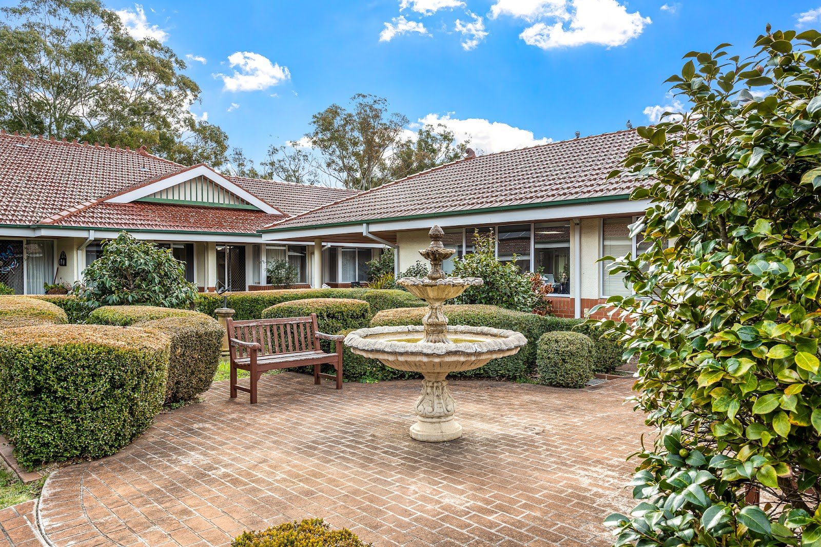 Warrigal Hughes